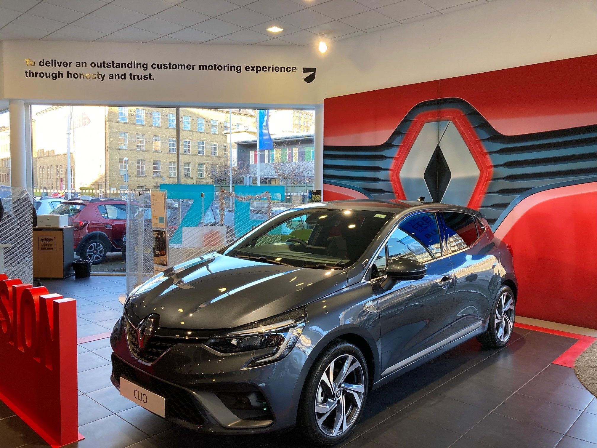 Bristol Street Motors Renault Bradford Car dealership in Bradford